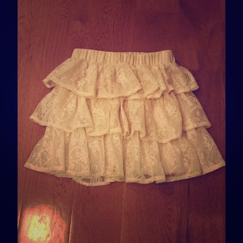 Lace Ruffled Skirt